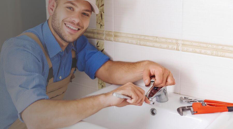 Handle or spout repair in White Cloud, MI